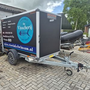 Dichte aanhanger 1350Kg 