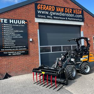 Minishovel Giant 2300hd X/tra